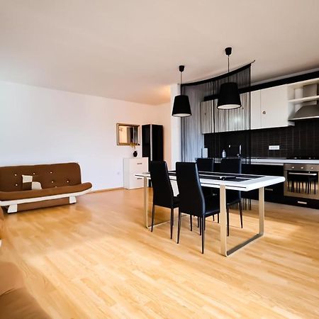 Dor De Mare - Apartments Singapore - Huge Terrace - Seaview - 150M From The Beach ! Năvodari Esterno foto
